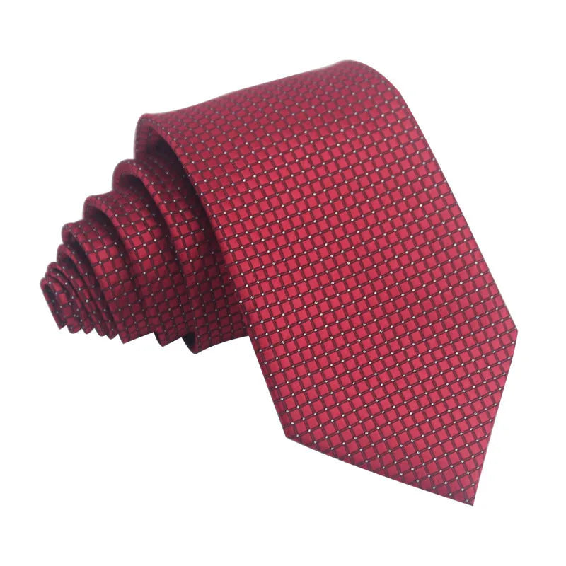 A man's striped formal tie in an arrow style, showing the jacquard texture and width of 7-8 cm.