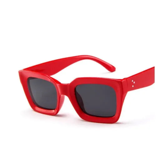 Square retro sunglasses model 5157 in multicolour, unisex adult design with universal face-shape fit
