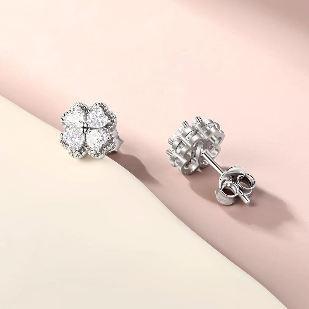 Zeng Yin 925 silver heart-shaped zircon earrings with a white gold colour finish.