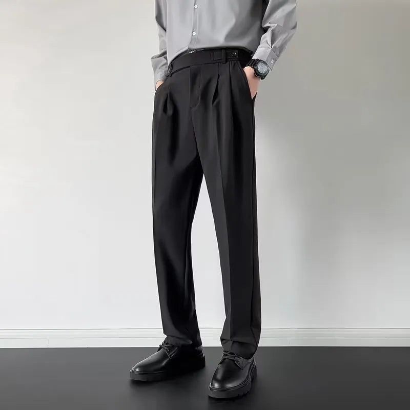 Men's straight-leg suit trousers in apricot and black colours with loose fit