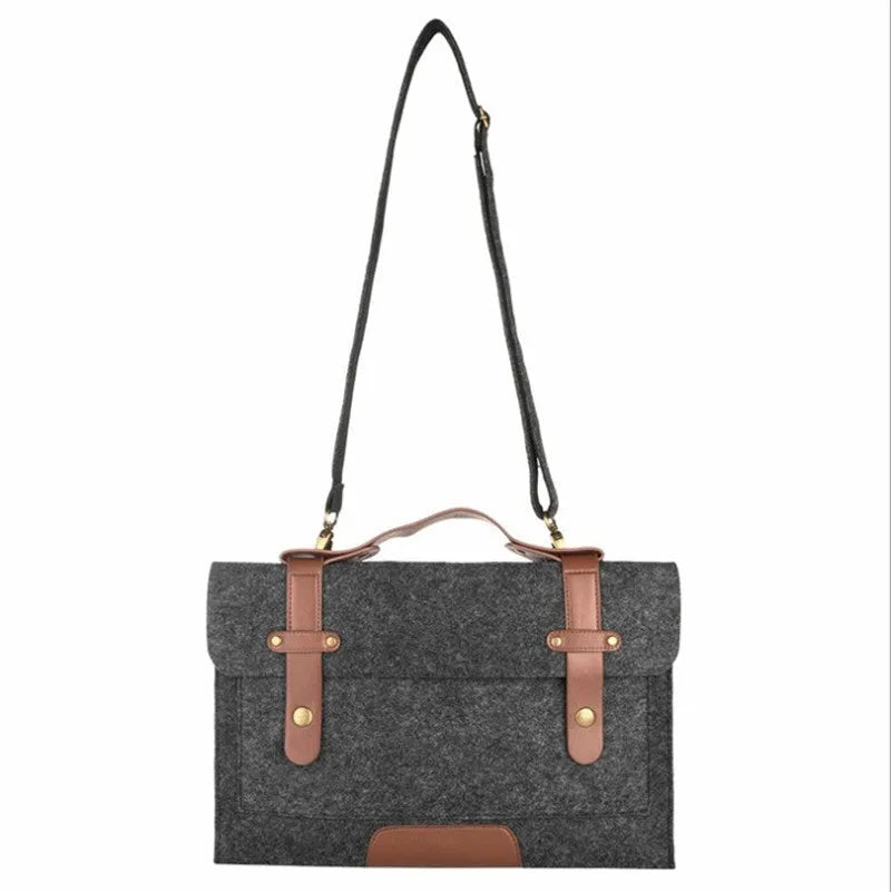 Simple felt laptop protective cover in dark gray for 13 inch laptop