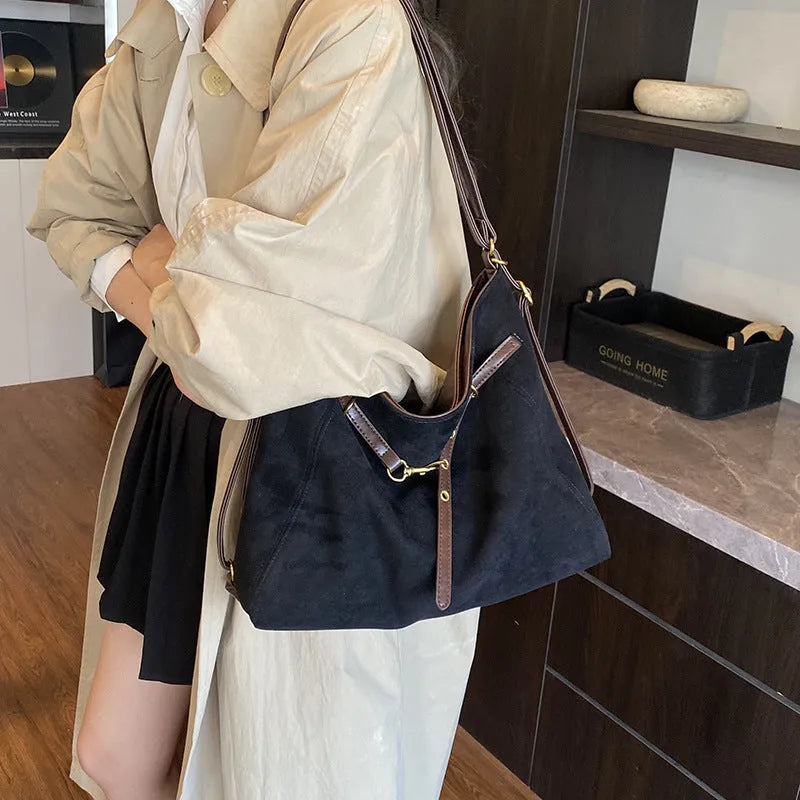 Women's PU suede backpack 28x37x13cm in black, medium-soft texture for commuting and leisure
