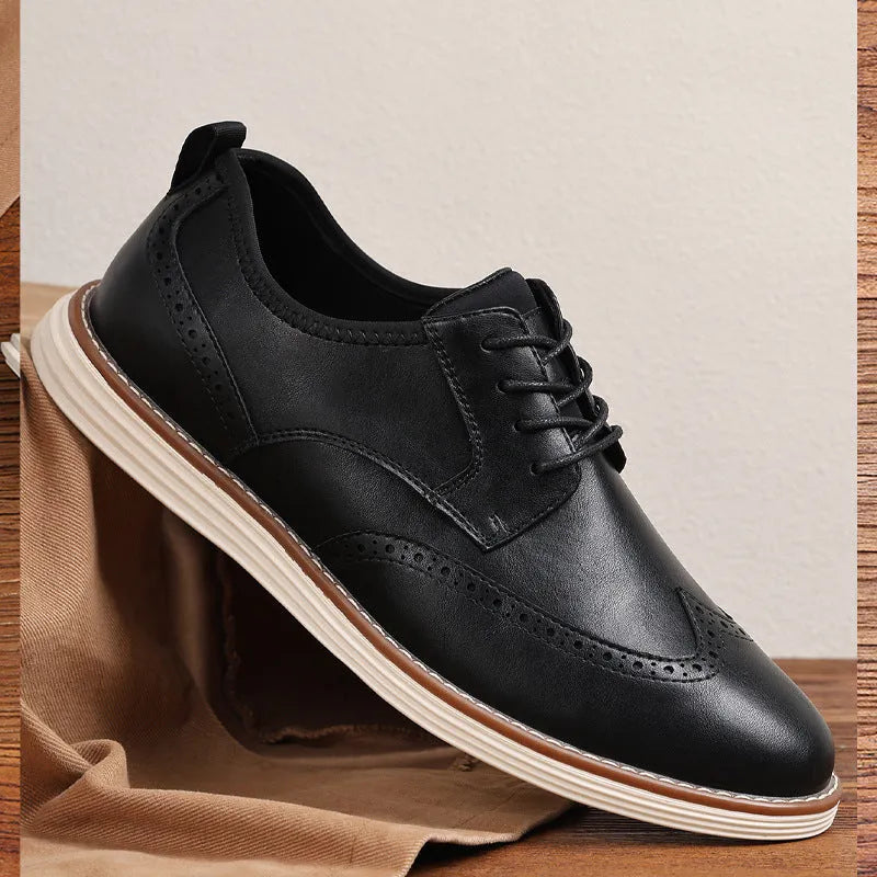 Men's black and brown slip-on casual shoes with a round toe and low-top PU upper.