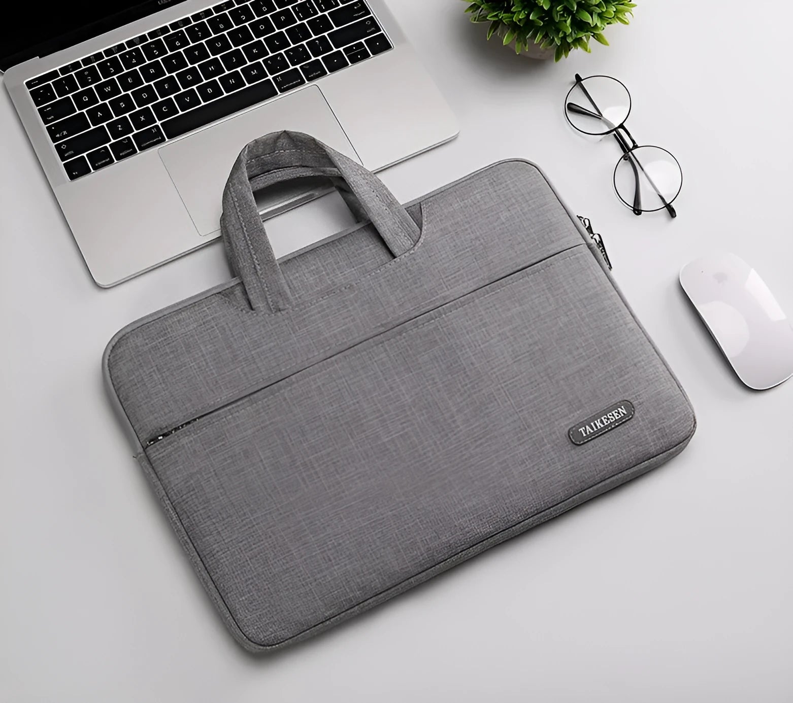 Oxford cloth laptop bag for 15.6 inch laptop in black with zipper closure and computer pocket