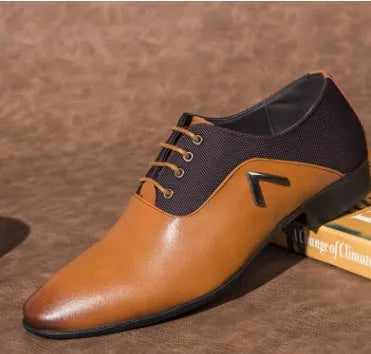 Men's black Oxford shoe with artificial PU upper and rubber sole, shown on a size chart background.
