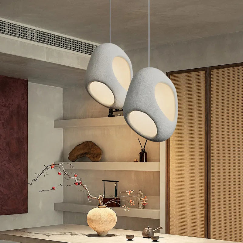 Creative single head retro ceiling light in white polystyrene with E27 fitting