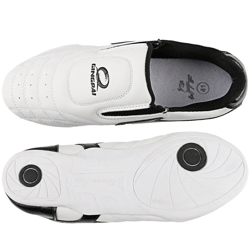 Black and white children's martial arts shoes with soft-bottom design for Sanda and taekwondo training