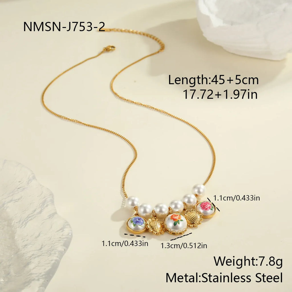 Vintage sunflower flower necklace in electroplated stainless steel with 18K purity, women's floral pendant