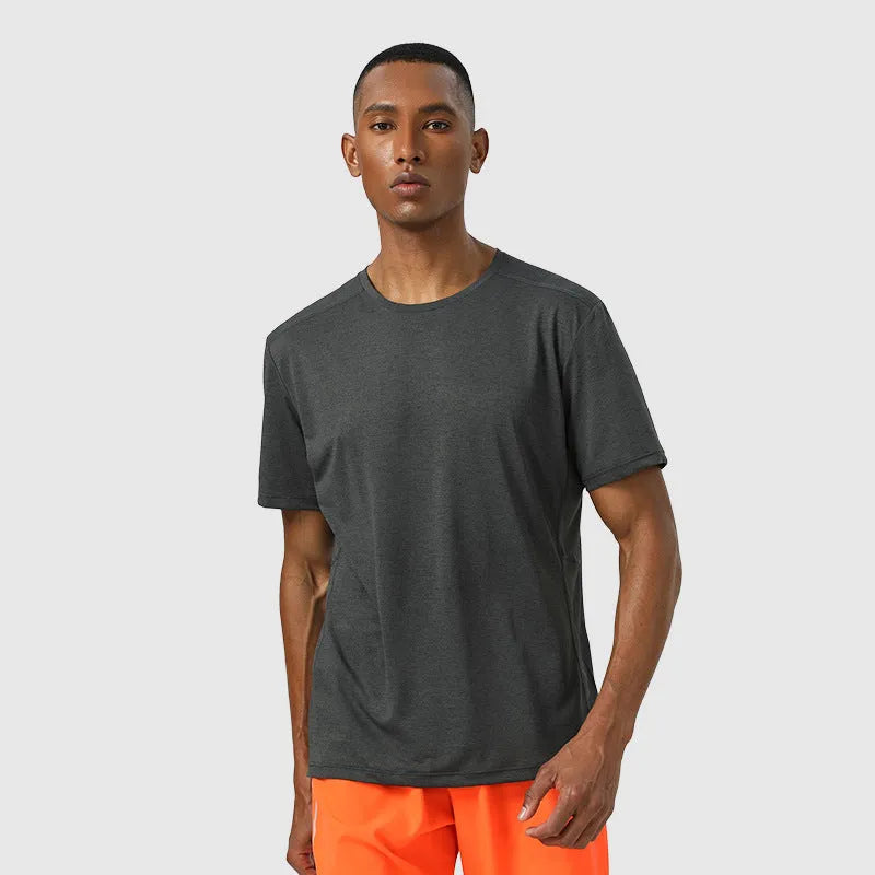 Men's short sleeve polyester sports t-shirt with quick-drying fabric and reflective elements in three colour options