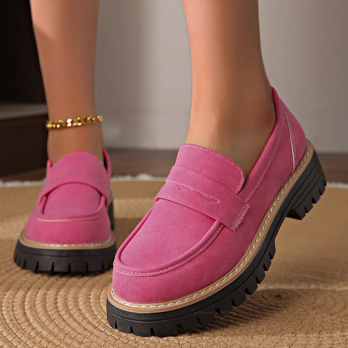 Women's retro solid colour plus size platform shoes with mid heel patent leather in black green pink