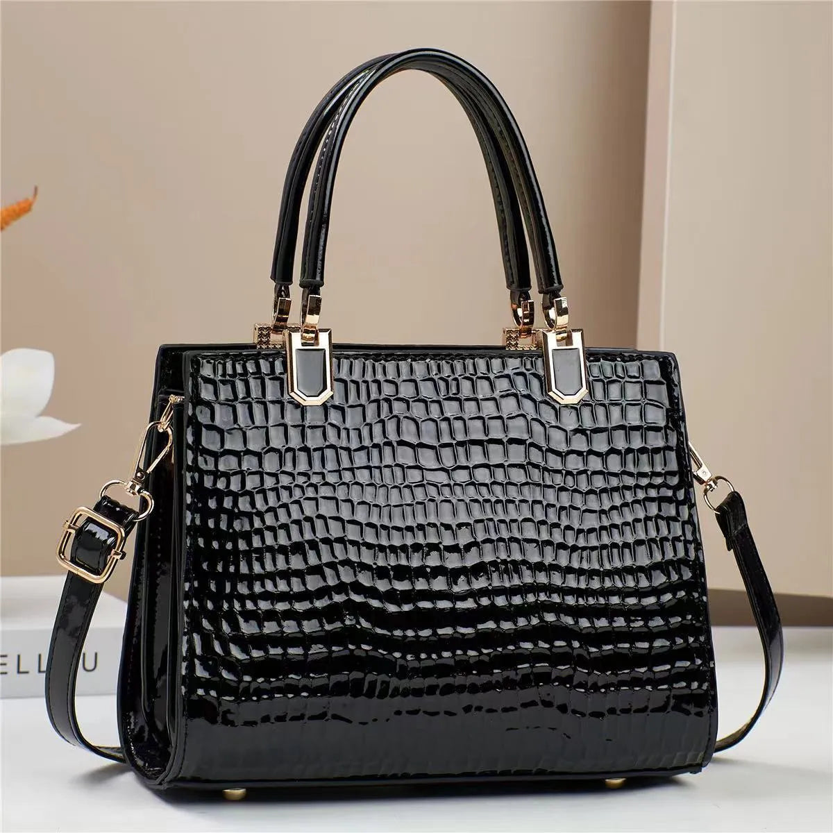 Women's large capacity one shoulder mom bag in soft PU material with multiple internal compartments