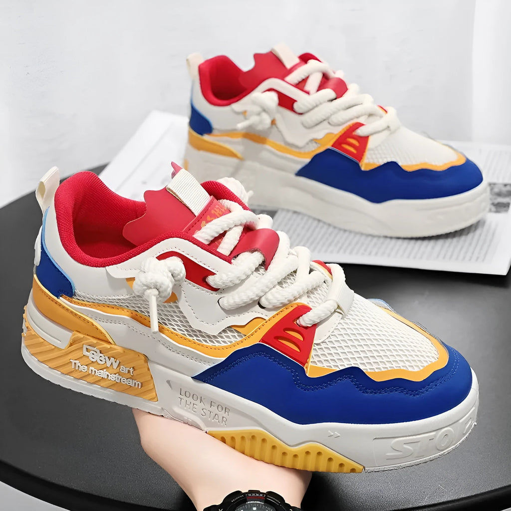 Men's low-top board shoes with soft rubber soles and mesh lining in three colour options