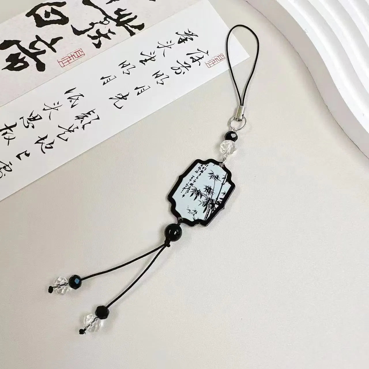 Guofeng Chinese-style botanical bead keychain with floral patterns and baked varnish finish