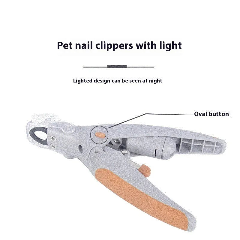 Dog nail trimmer with blood line indicator on blister card packaging with batteries