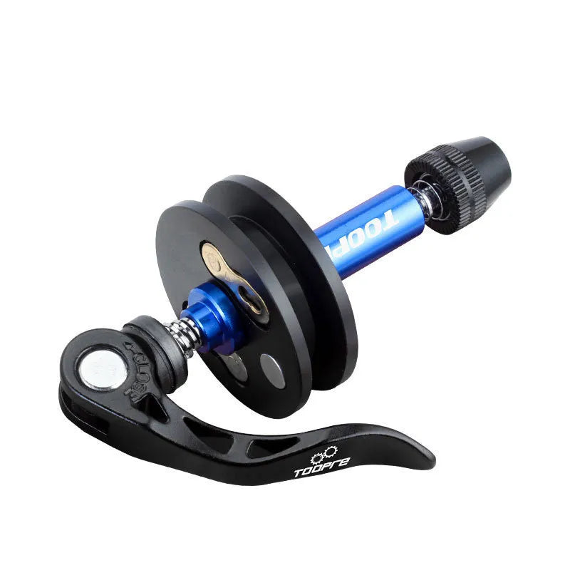 Aluminum alloy bicycle chain holder and stopper tool for maintenance and washing.