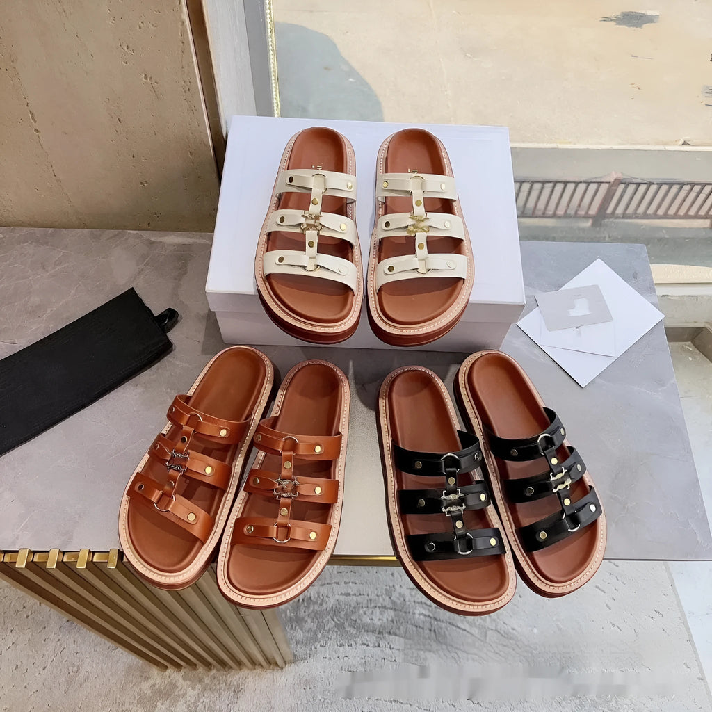 Women's Roman sandal slippers in patent leather with sheepskin upper, available in three colours