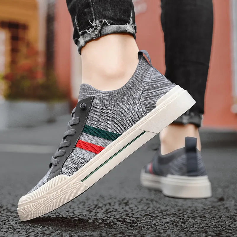 Men's knitted mesh casual sneakers with elastic band closure in beige colour