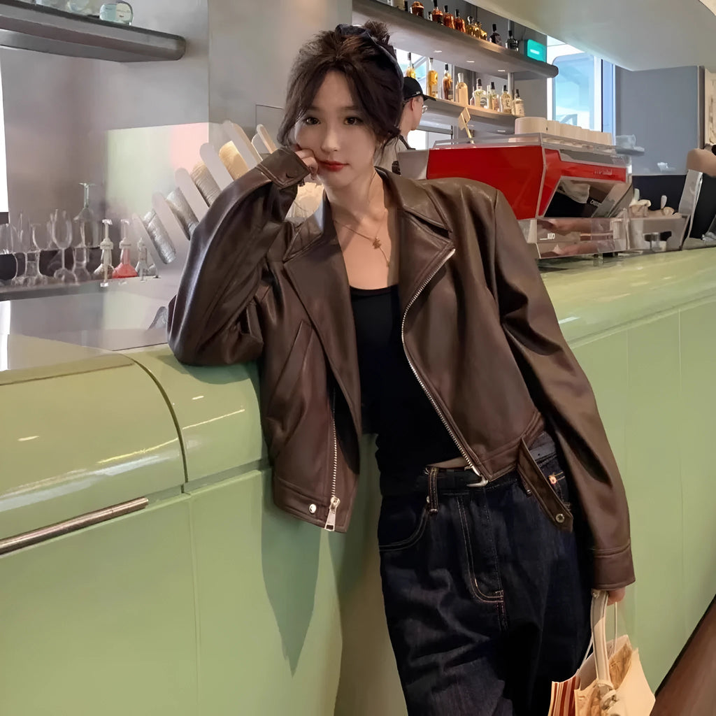 Women's brown retro slim-fit leather-style jacket with regular sleeves and pockets