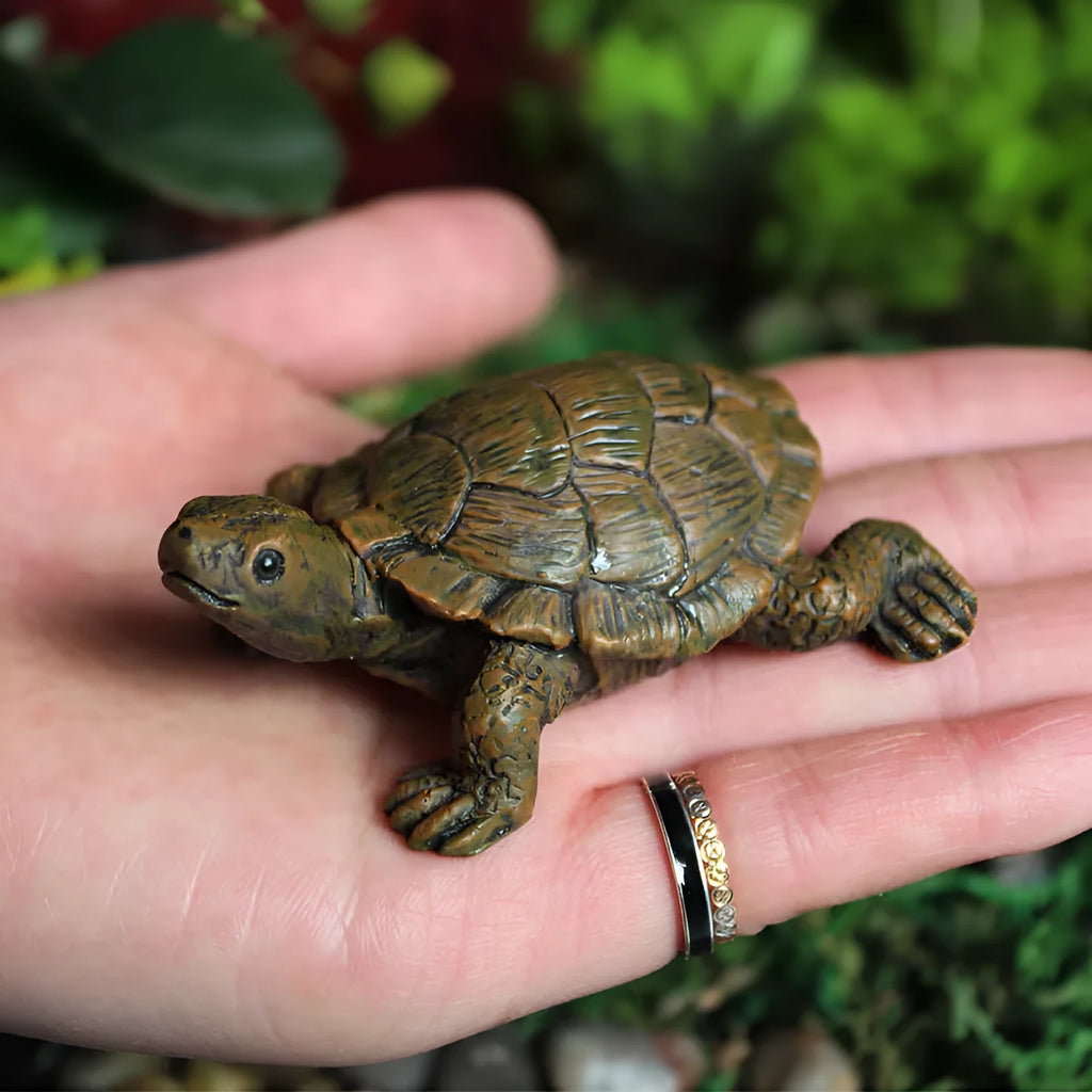 Handcrafted resin simulation turtle ornament for micro landscape and terrarium decoration.