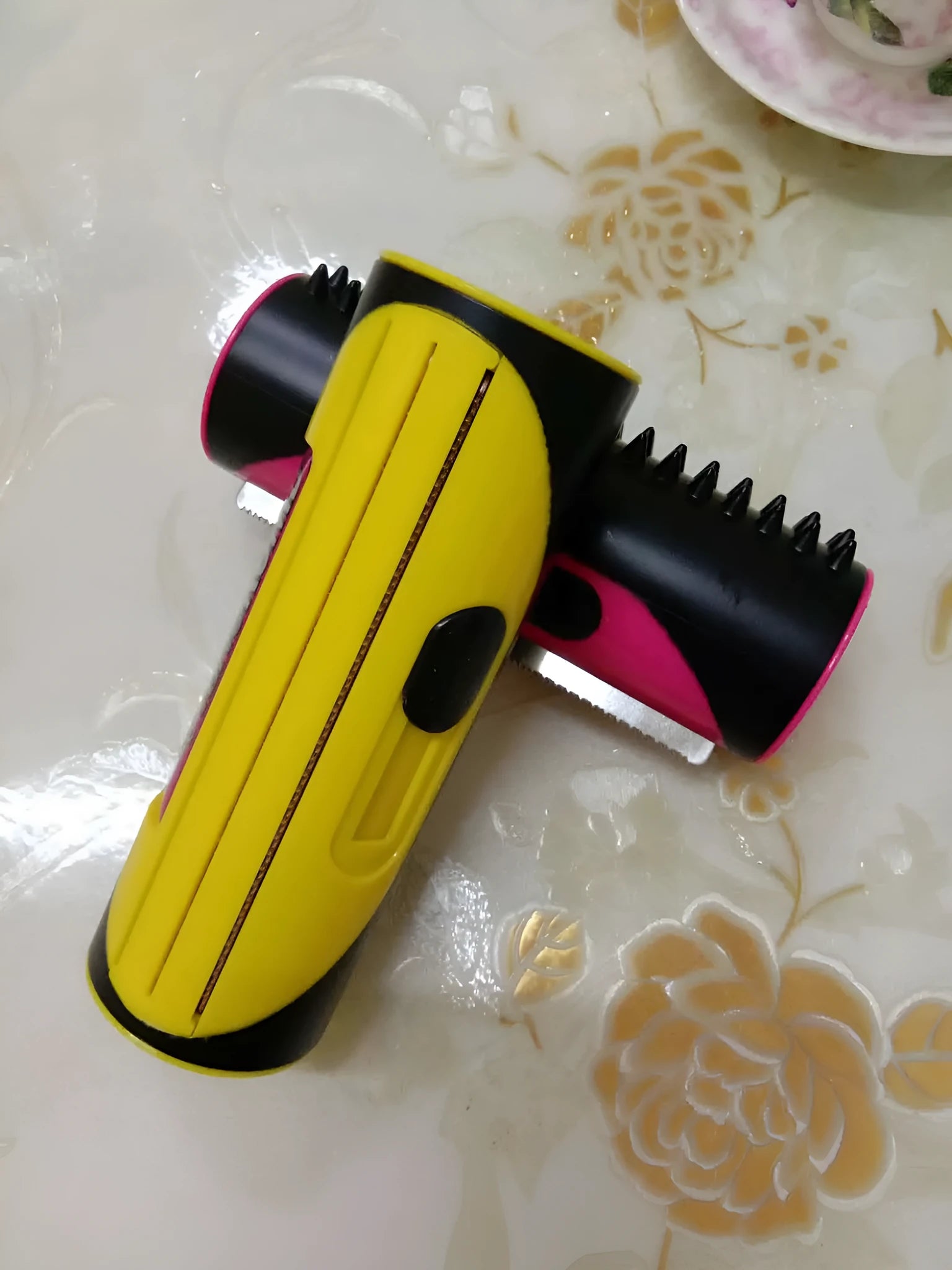 Red and yellow ABS stainless steel pet comb for dog and cat grooming