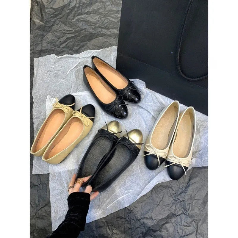 Women's ballet flat shoes with round toe and bowknot detail in soft rubber sole construction