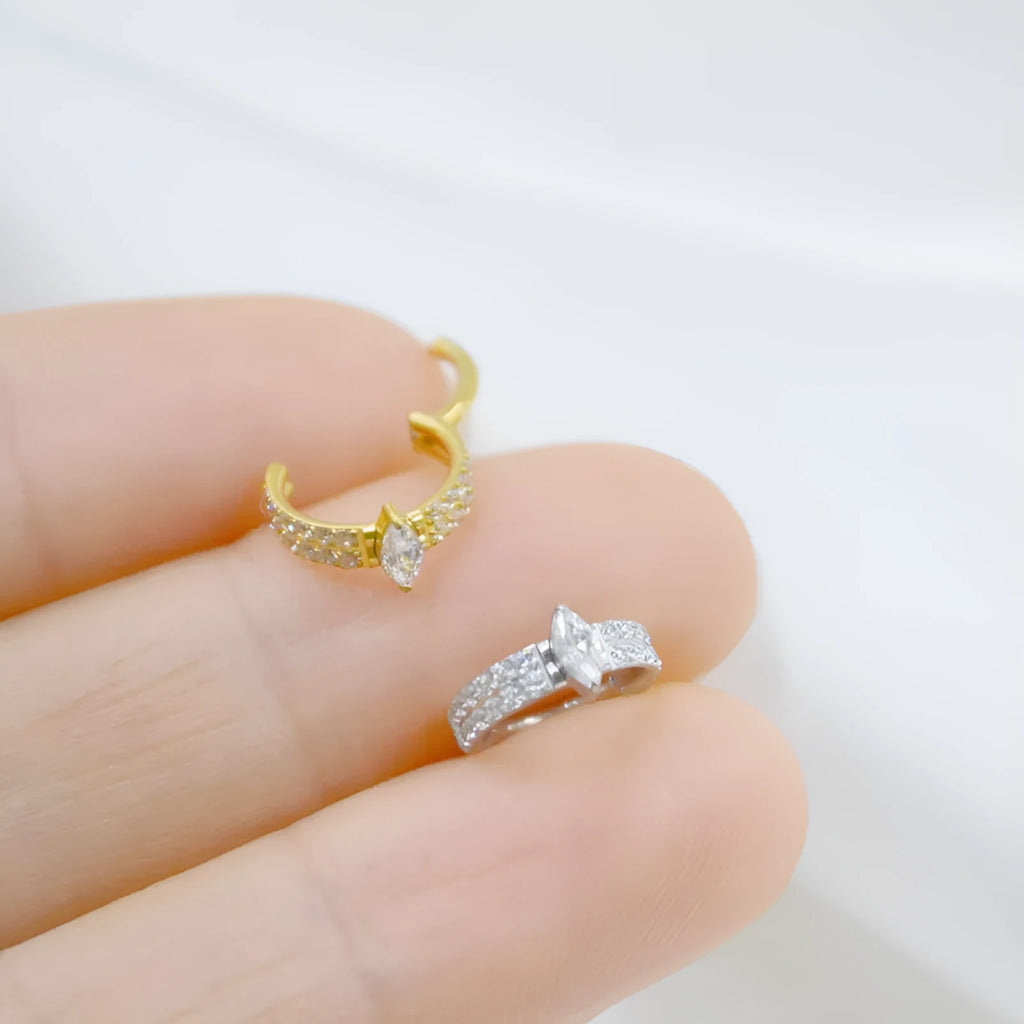 Titanium steel heart-shaped zircon earrings in gold or silver colour, 1.2x8mm