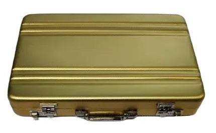 Aluminium alloy metal card holder in choice of six colours showing dimensions.