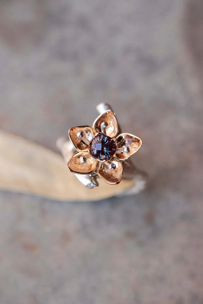 Silver two-tone floral geometric women's alloy ring shown on size guide from 5 to 11.