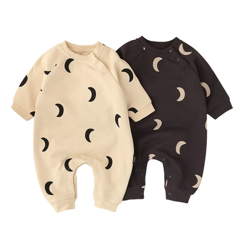 Cotton baby jumpsuit in apricot with long sleeves and long climbing style
