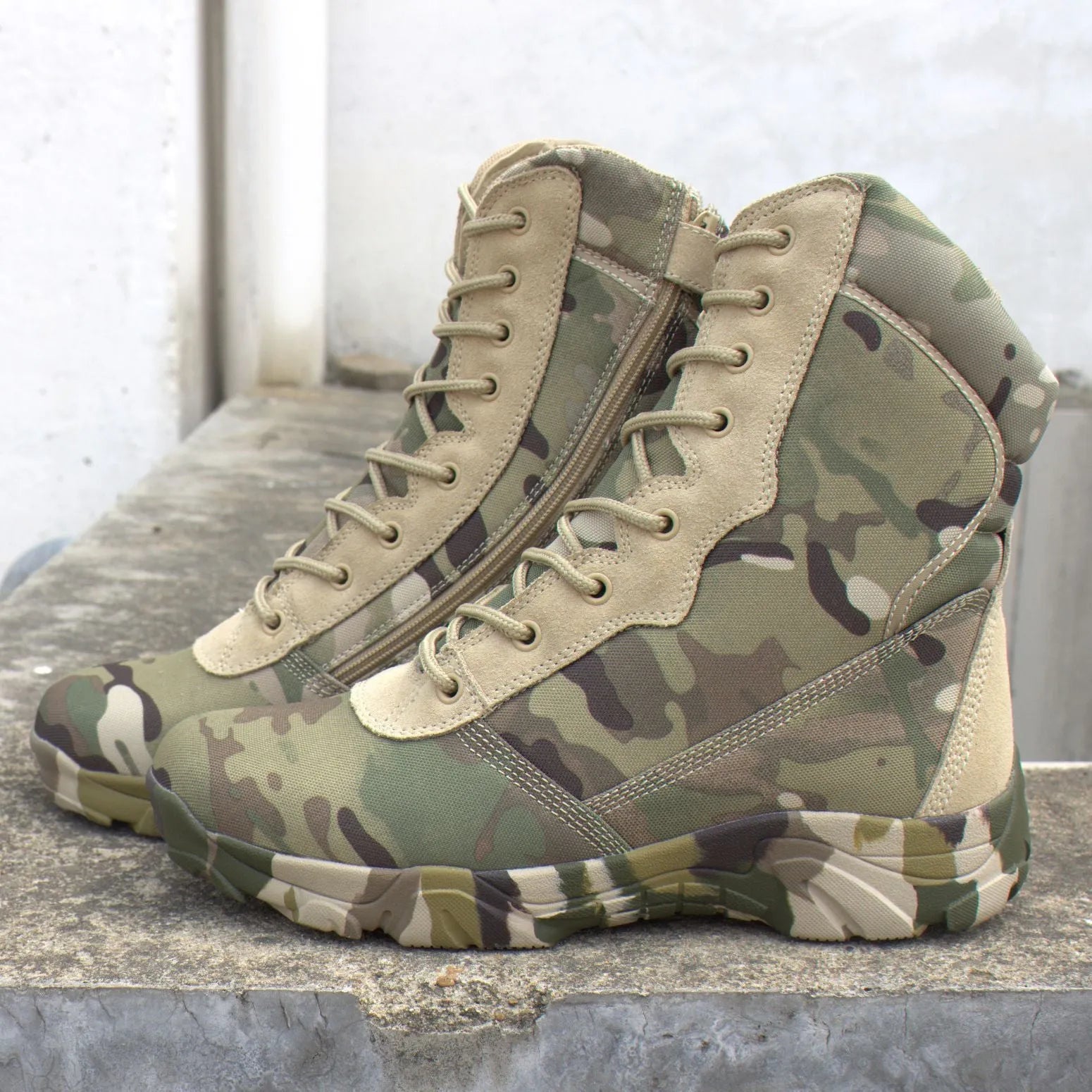 Waterproof nylon camouflage boots in green mango pattern for outdoor hiking