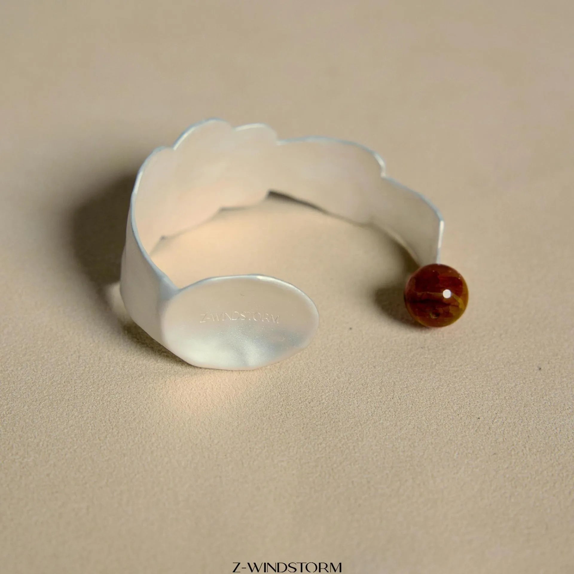 Alloy ring and bracelet jewellery set with electroplated finish and diamond shape elements