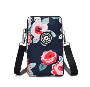 Vertical mobile phone bag in black with Oxford Spinning texture and zipper closure