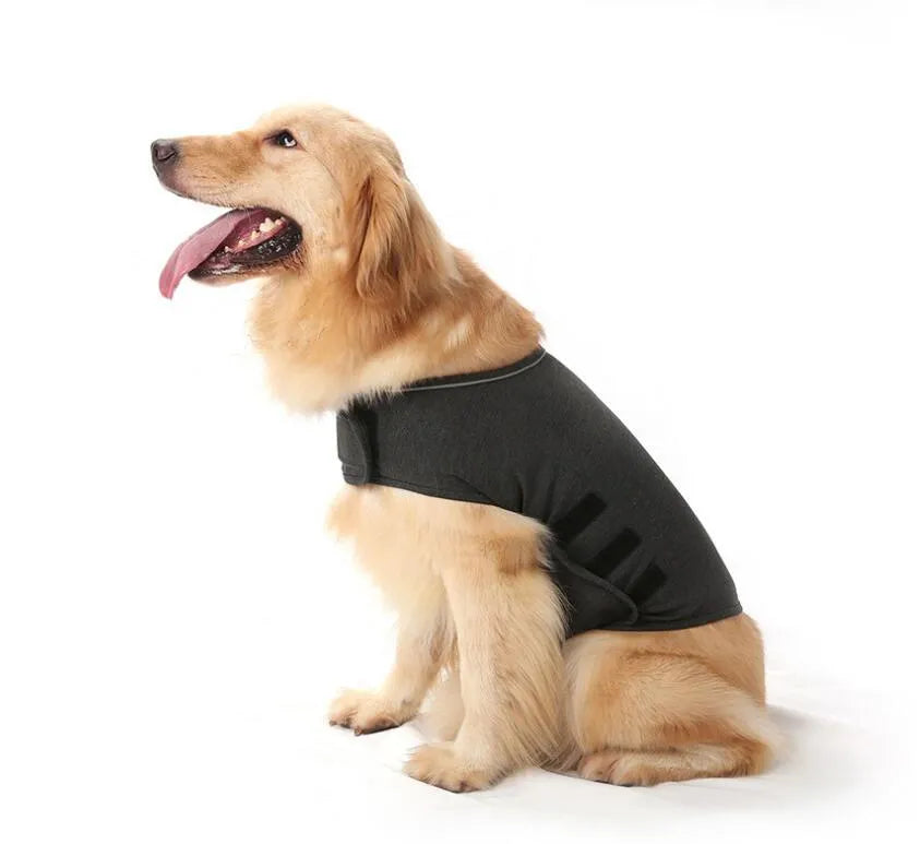 Dog anxiety comfort coat in double-sided cloth, available in blue, dark grey, green and rose red, sizes XS to XL.