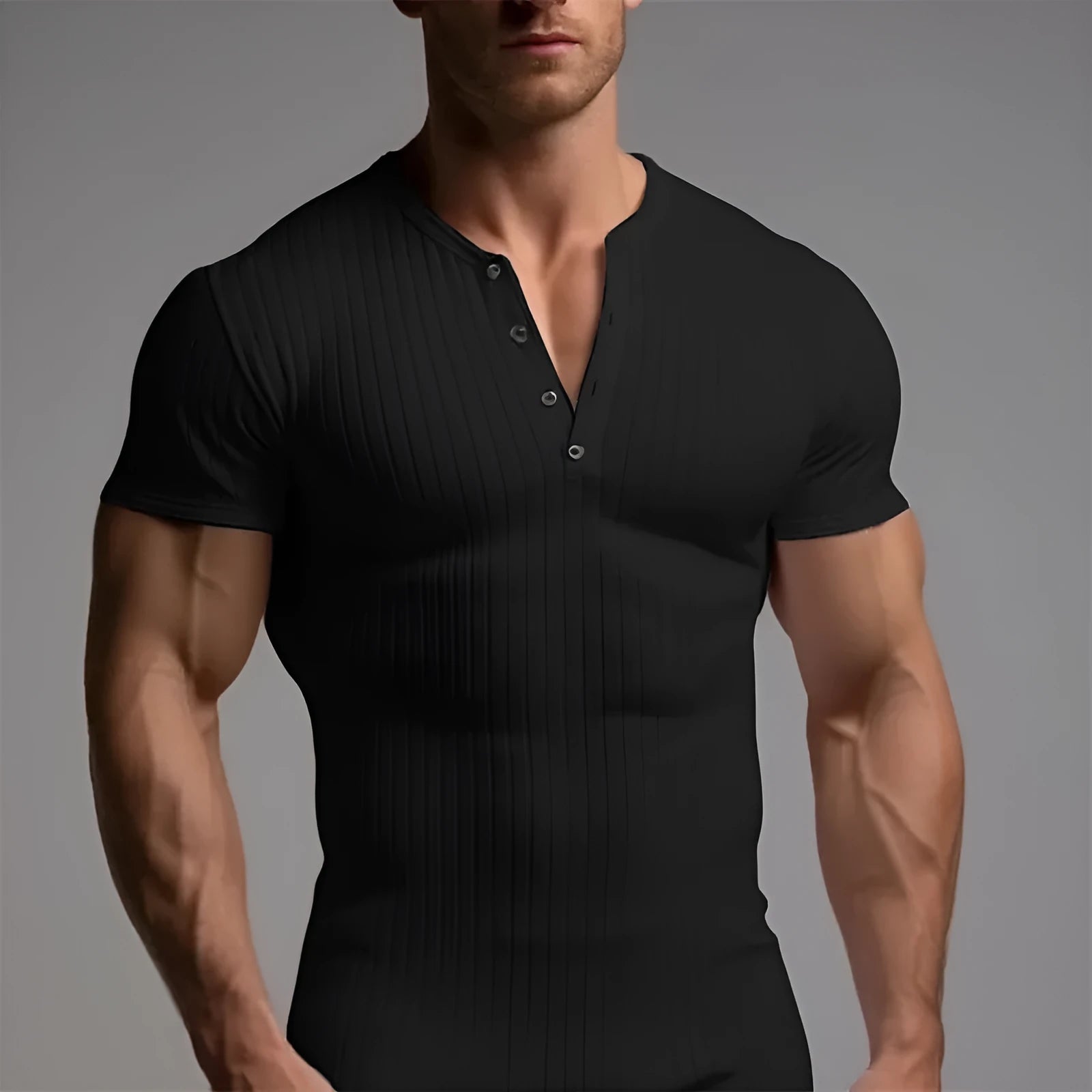 Sports slim-fitting muscle men's short-sleeved T-shirt in polyester fabric with athletic cut