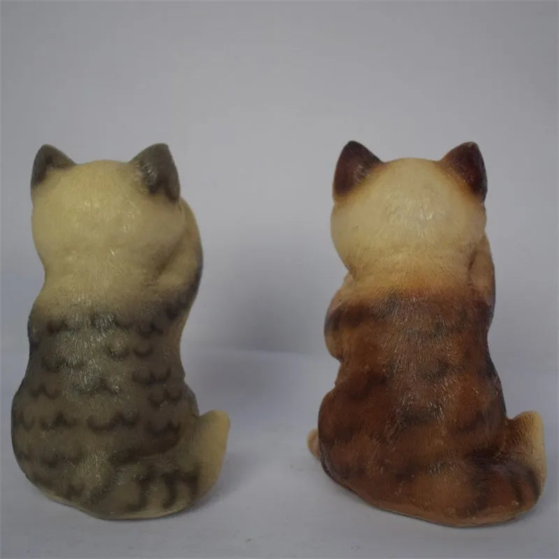 Brown resin cat solar lawn light for garden pathway illumination