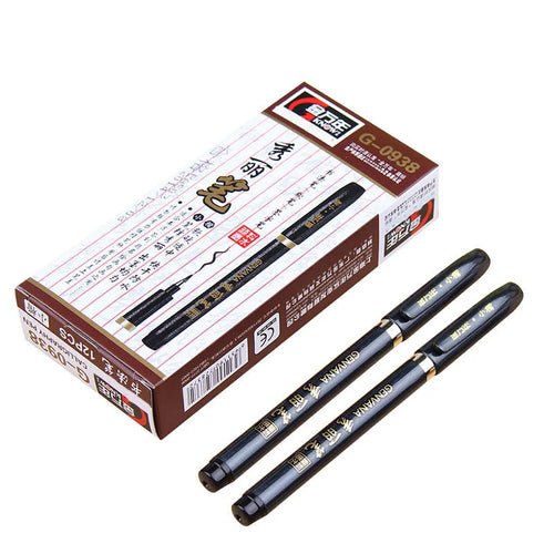 Black signature calligraphy pen G-0939 with fine point tip and 140mm length on white surface
