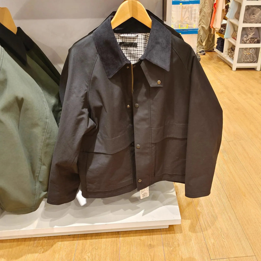 Japanese men's loose short casual jacket in black with plaid or solid colour options, thin polyester shell and 95% cotton lining