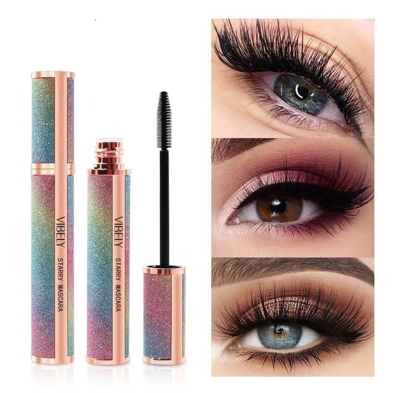 Black 4D waterproof curling mascara for long thick lashes that resists smudging