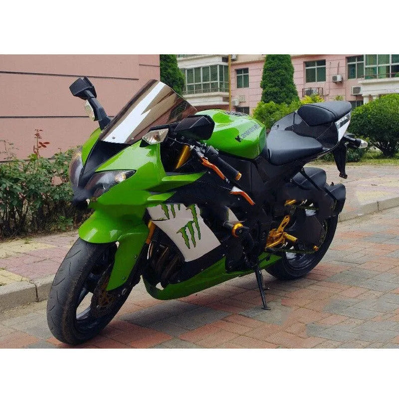 Blue tinted motorcycle windscreen for Kawasaki ZX-6R and ZX-10R models.