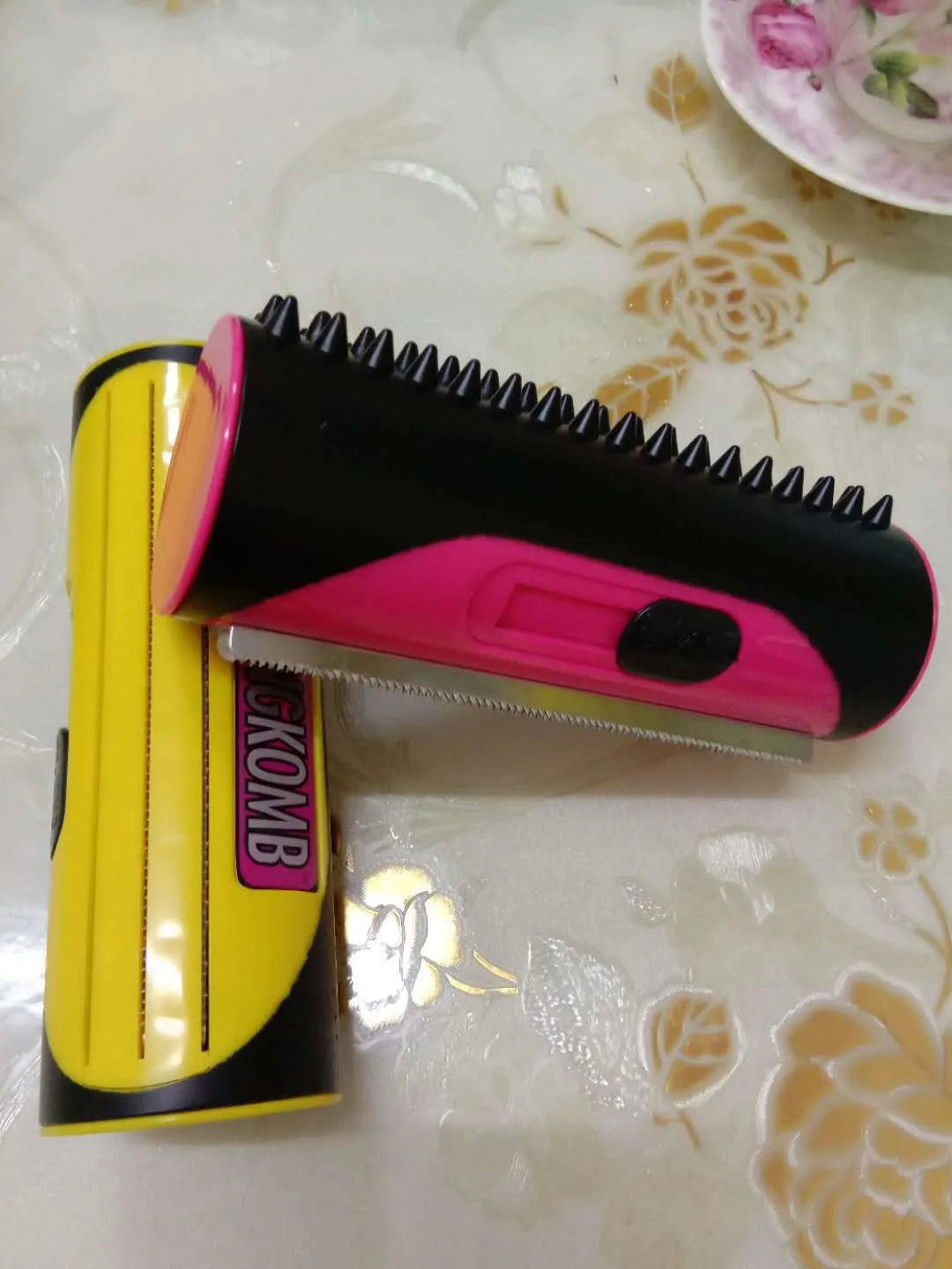 Red and yellow ABS stainless steel pet comb for dog and cat grooming
