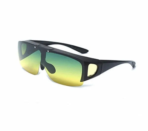 Polarised sports sunglasses with one-piece myopia correction lenses in a dark tint, suitable for cycling and climbing.