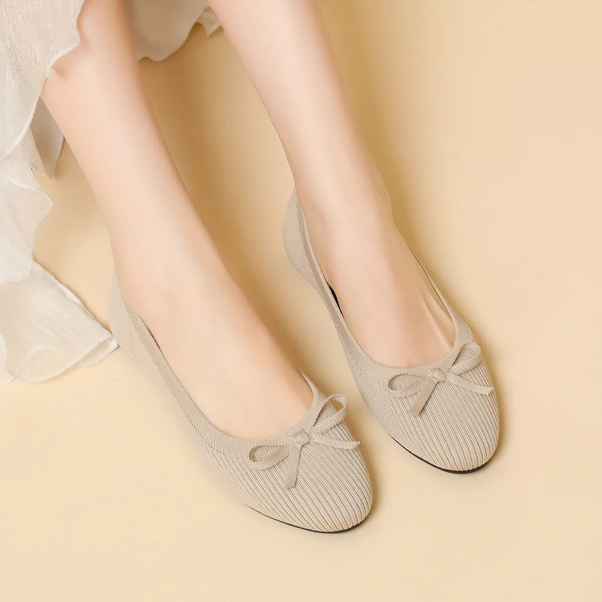 Women's round toe flat pumps with bow detail and butterfly print fabric uppers
