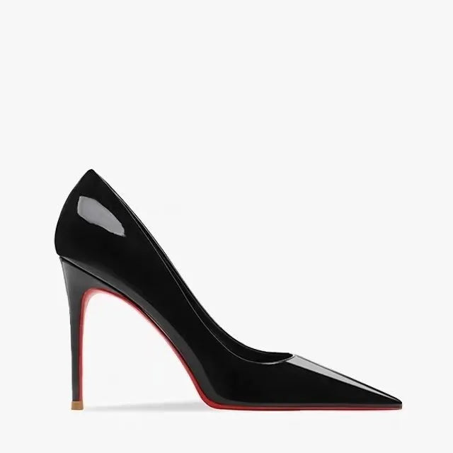 Women's pointed low-cut patent leather high heels in black with stiletto heel