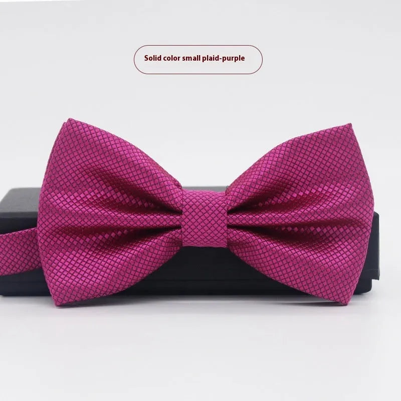 Men's solid colour flat head polyester bow tie on white background