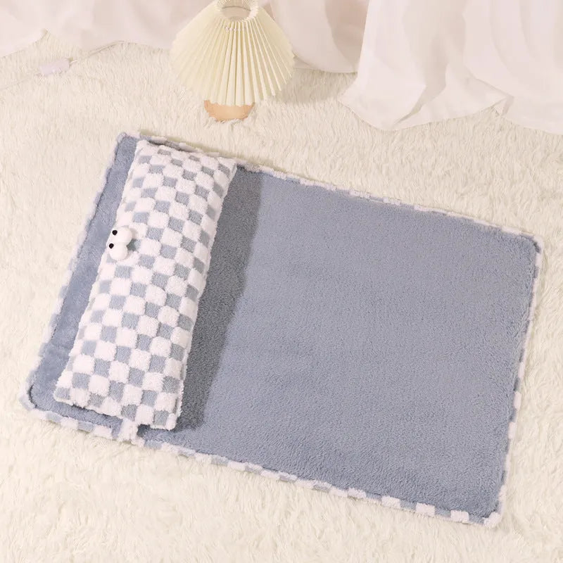 Four-season pet nest cushion in grey or yellow available in four sizes with measured dimensions and weight recommendations