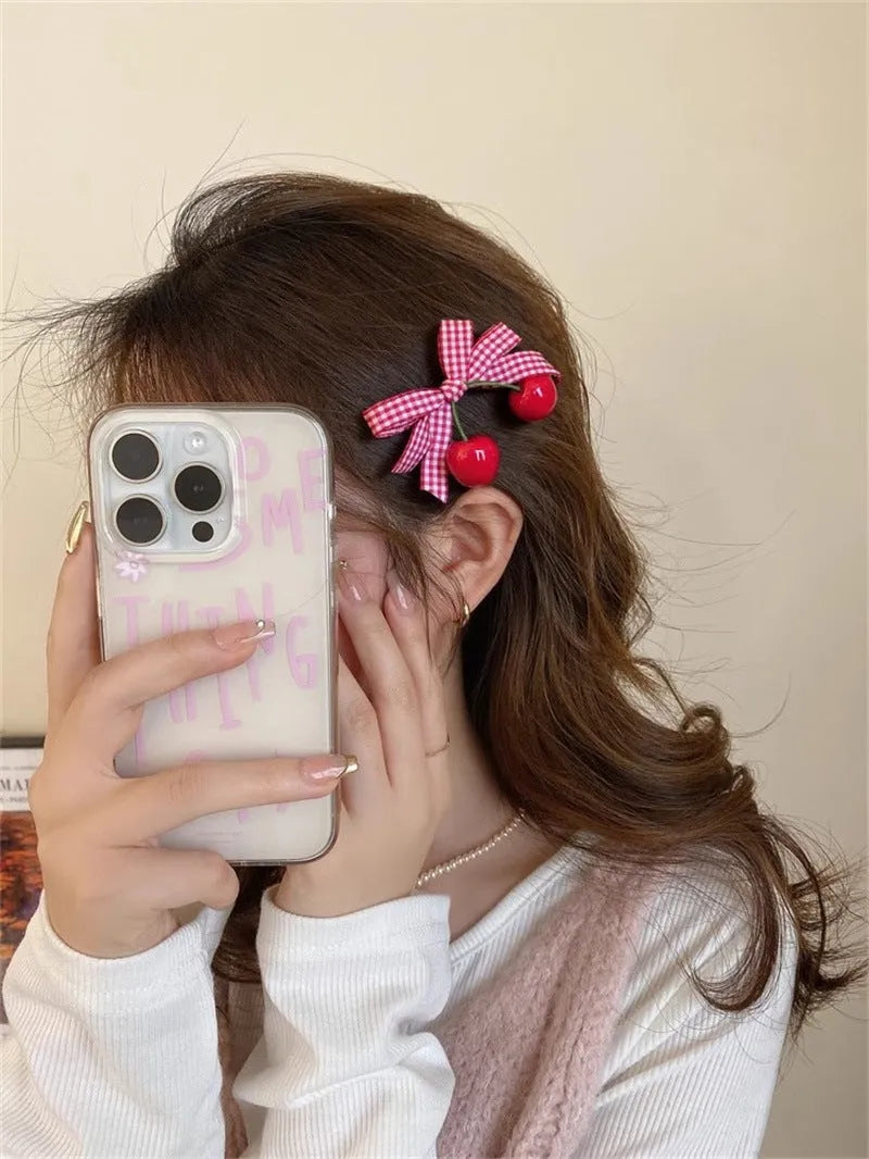 Red stereo love heart-shaped hairpin with French retro dots and willow leaf design