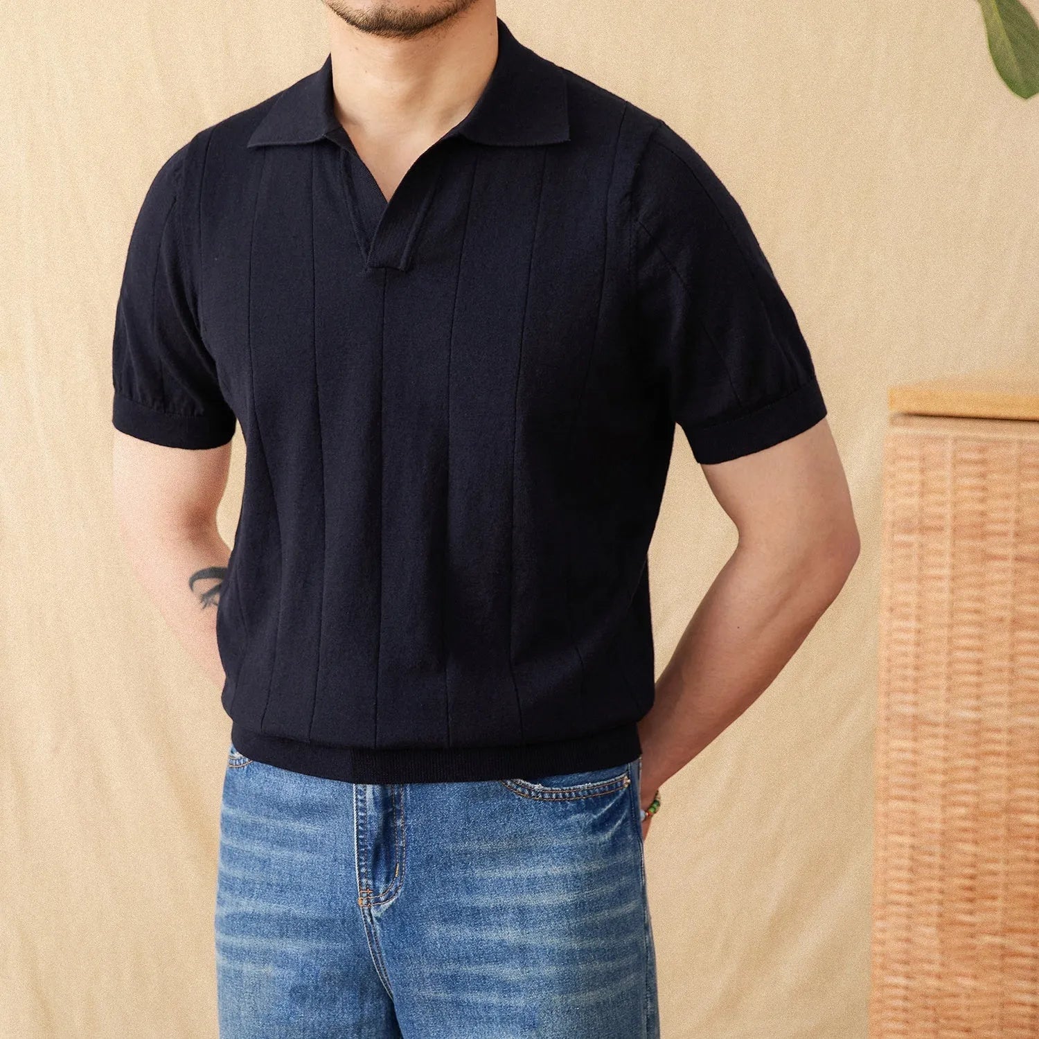 Short sleeve polo top with seagull collar in sunken stripe knitted ramie and cotton blend fabric