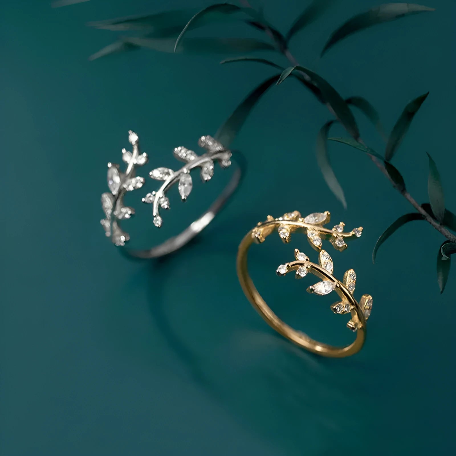 Women's leaf-shaped branch ring in electroplated copper, shown in silver and gold colour options.