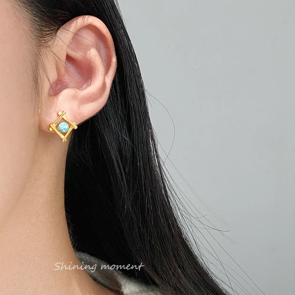 Geometric cross quadrangle stud earrings in S925 silver with Seiko treatment