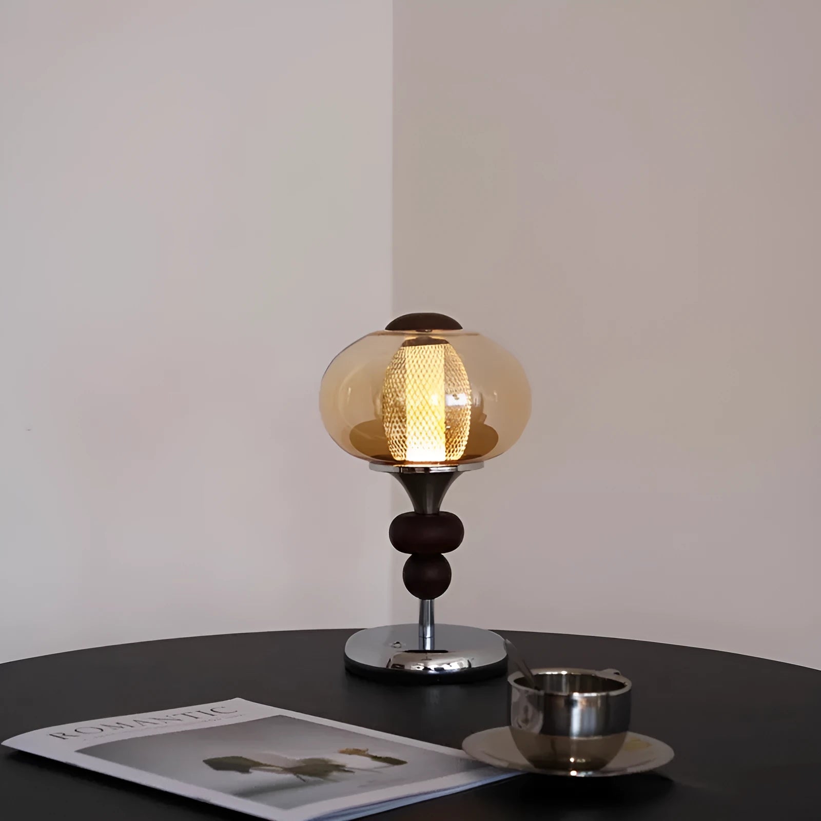 Zhonggu solid wood retro palace table lamp with touch switch and colour changing light